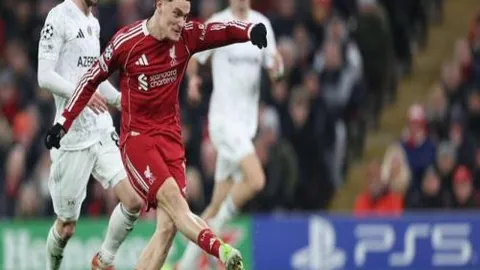 《標準晚報》揭斯特林自覺表現不佳，波切蒂諾未明言指點球將主攻